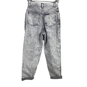Vintage 80’s/90’s Sasson High Rise Acid Wash Jeans Size 9/10